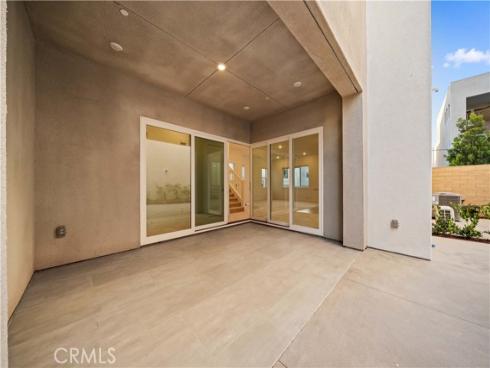 141 Sawbuck , Irvine, CA