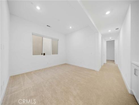 141 Sawbuck , Irvine, CA