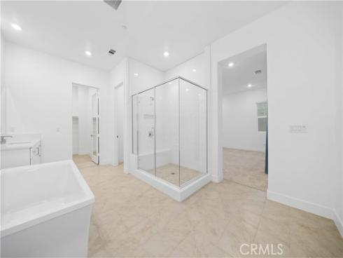 141 Sawbuck , Irvine, CA