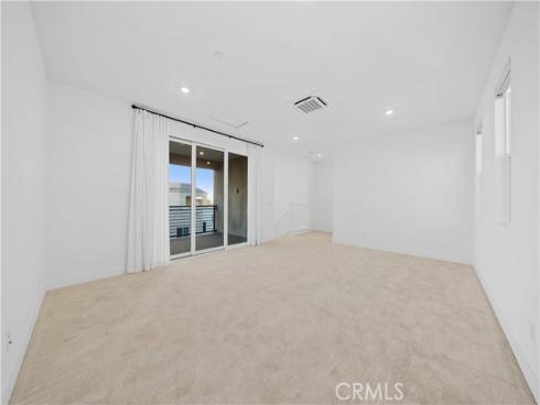 141 Sawbuck , Irvine, CA
