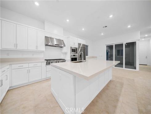141 Sawbuck , Irvine, CA