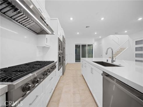 141 Sawbuck , Irvine, CA