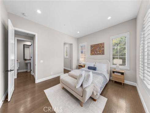 139 Sunset , Irvine, CA