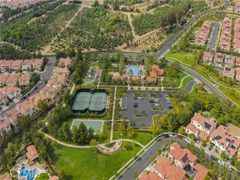 139 Sunset , Irvine, CA
