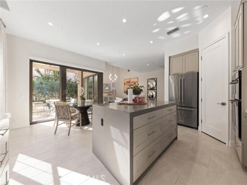 117 Petunia , Irvine, CA