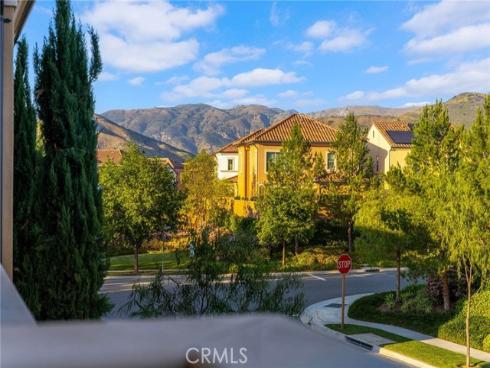 117 Petunia , Irvine, CA