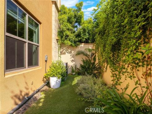 117 Petunia , Irvine, CA