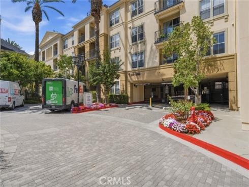 3273 Watermarke Place, Irvine, CA