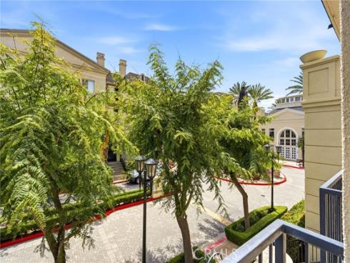 3273 Watermarke Place, Irvine, CA