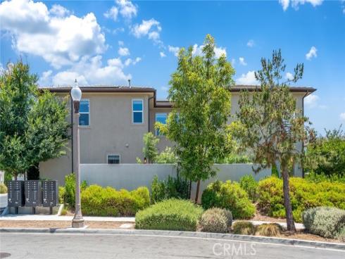 170 Chorus , Irvine, CA