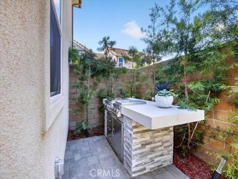 170 Chorus , Irvine, CA