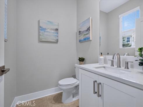 170 Chorus , Irvine, CA