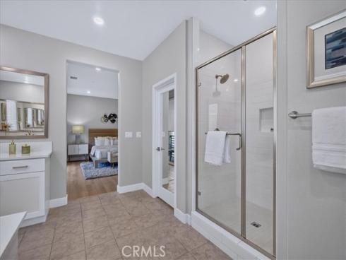 170 Chorus , Irvine, CA