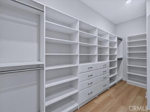 170 Chorus , Irvine, CA