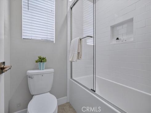 170 Chorus , Irvine, CA