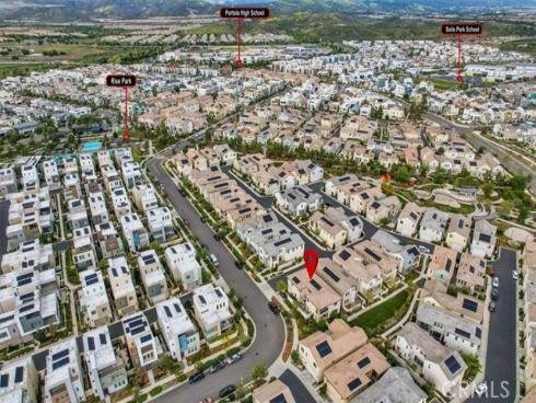 170 Chorus , Irvine, CA