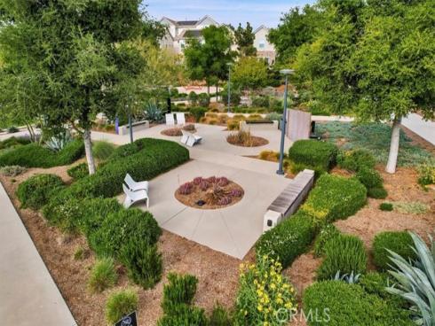 170 Chorus , Irvine, CA
