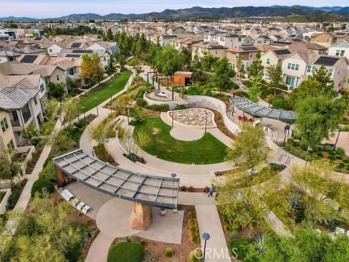170 Chorus , Irvine, CA