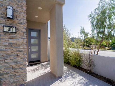 301 Baluster , Irvine, CA
