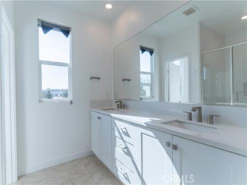 301 Baluster , Irvine, CA