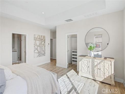 121 Trumpet Flower , Irvine, CA