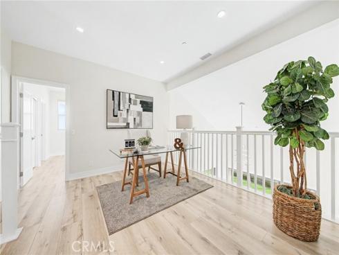 121 Trumpet Flower , Irvine, CA