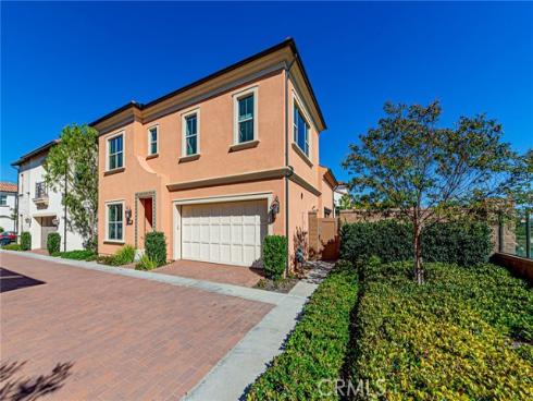 121 Trumpet Flower , Irvine, CA