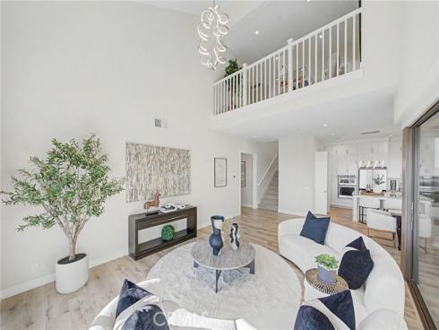 121 Trumpet Flower , Irvine, CA