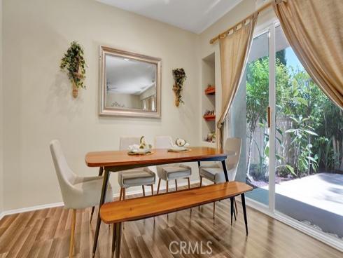 933 Somerville , Irvine, CA