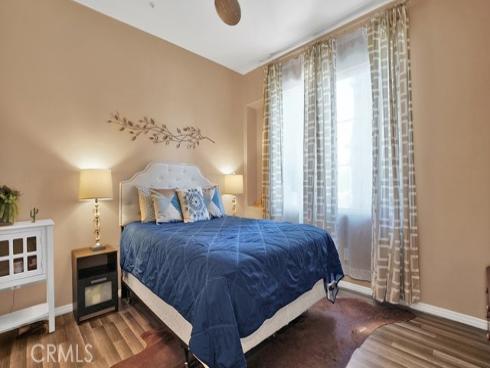 933 Somerville , Irvine, CA