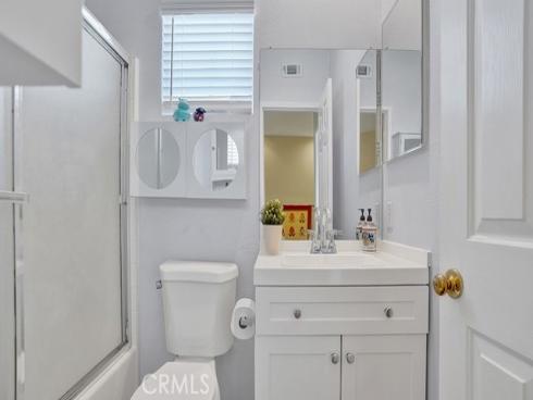 933 Somerville , Irvine, CA