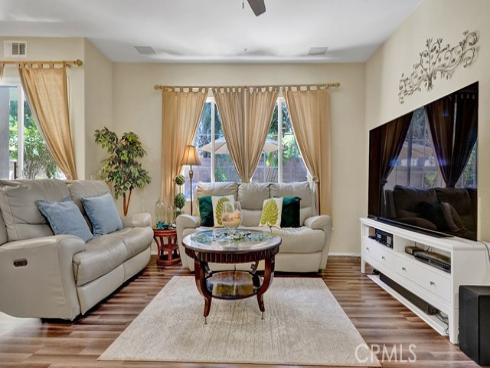 933 Somerville , Irvine, CA