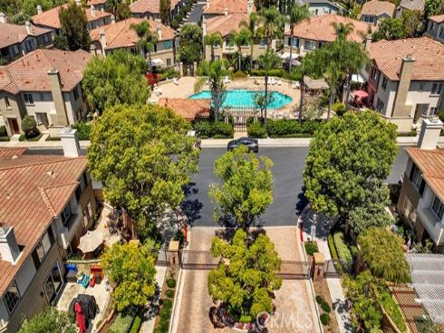 933 Somerville , Irvine, CA