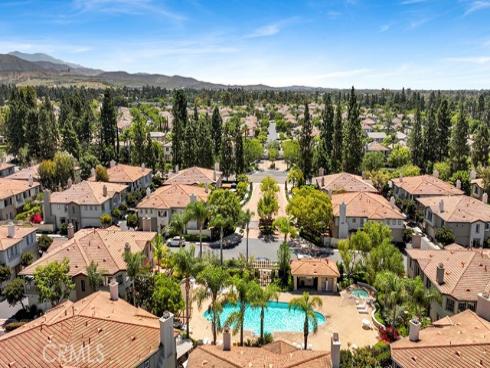 933 Somerville , Irvine, CA