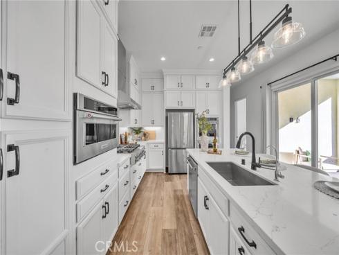 446  Chorus  , Irvine, CA