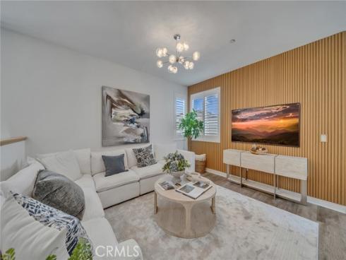 446  Chorus  , Irvine, CA