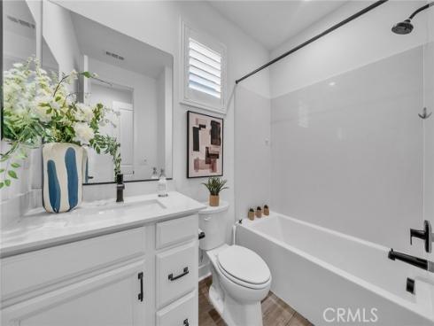 446  Chorus  , Irvine, CA