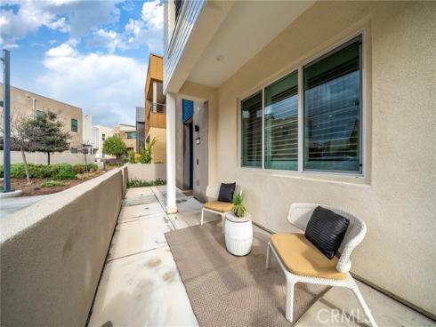 446  Chorus  , Irvine, CA