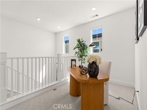 372 Baluster , Irvine, CA