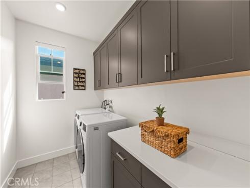 372 Baluster , Irvine, CA
