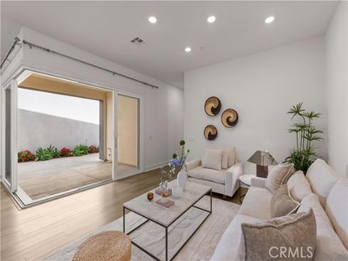 372 Baluster , Irvine, CA