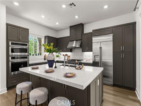 372 Baluster , Irvine, CA