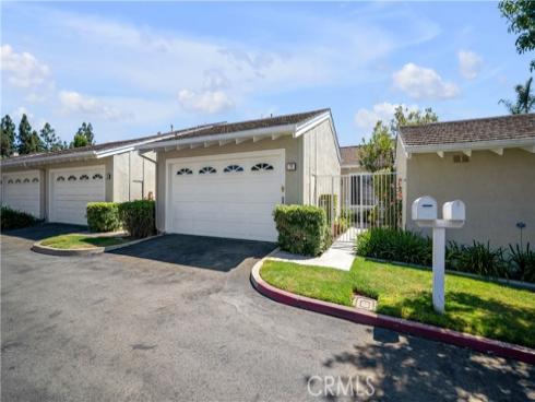 26 Acorn #18 , Irvine, CA