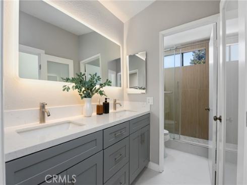 49  Appomattox  , Irvine, CA