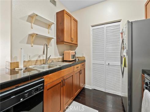 3338  Watermarke  , Irvine, CA