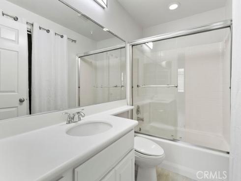 20 Leucadia , Irvine, CA