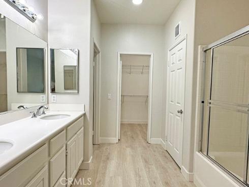 20 Leucadia , Irvine, CA