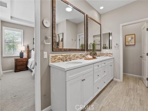 75 Jade Flower , Irvine, CA