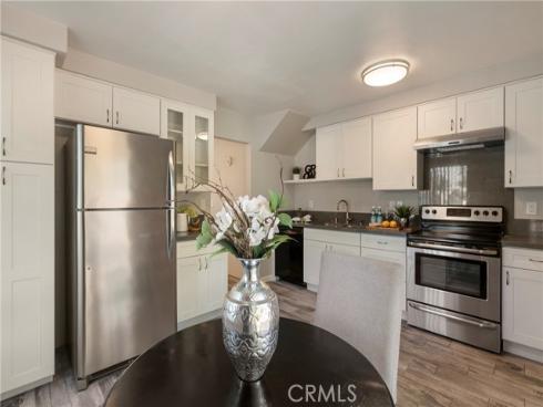 4462 Walnut , Irvine, CA