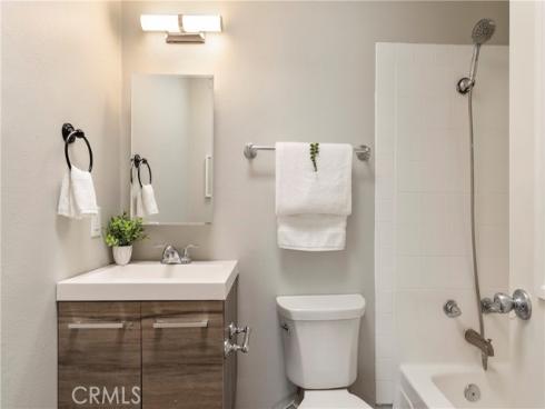 4462 Walnut , Irvine, CA